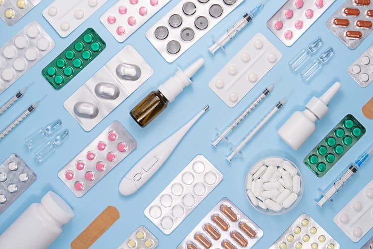 Peptide Therapy 101: A Comprehensive Guide to Compounded Peptides